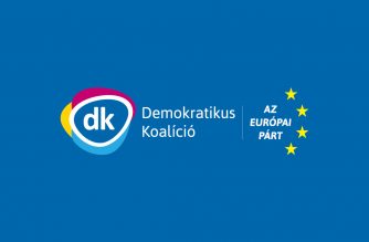 DK: a kormány az összeomlás szélére sodorta az egészségügyet