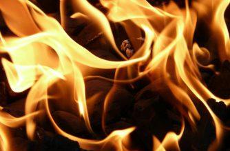 Tűz ütött ki Hatvanban, holttestet is találtak